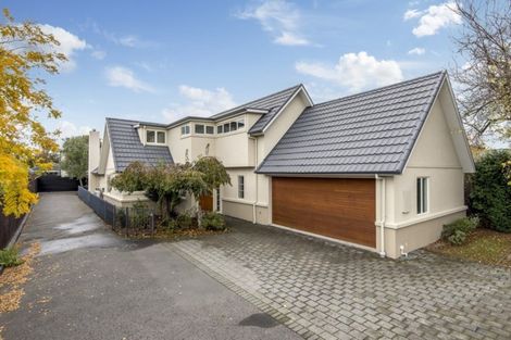 Photo of property in 43 Memorial Avenue, Ilam, Christchurch, 8053