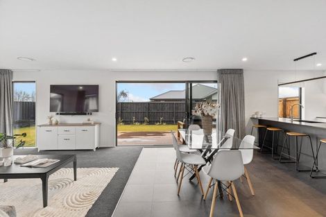 Photo of property in 177 Townsend Road, Rangiora, 7400