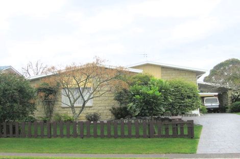 Photo of property in 69 Links Avenue, Mount Maunganui, 3116
