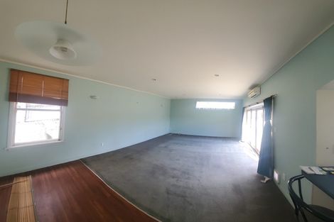 Photo of property in 16 Edinburgh Terrace, Berhampore, Wellington, 6023