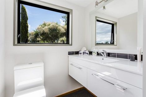 Photo of property in 96 Dukes Road North, Mosgiel, 9092