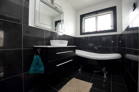 Photo of property in 34 Haydon Street, Roslyn, Palmerston North, 4414