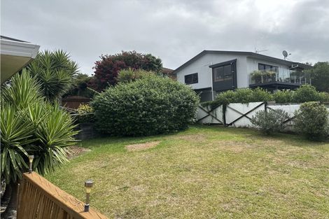 Photo of property in 23 Madill Road, St Andrews, Hamilton, 3200