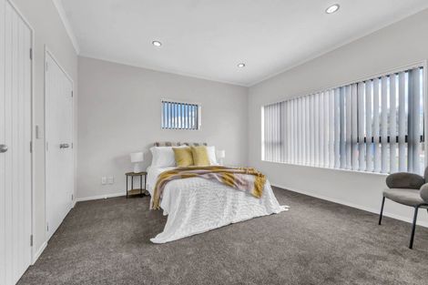 Photo of property in 12 Ranfurly Road, Papatoetoe, Auckland, 2104