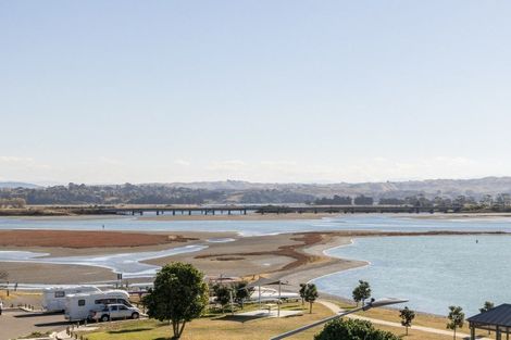 Photo of property in 503/7 Humber Street, Pandora, Napier, 4110