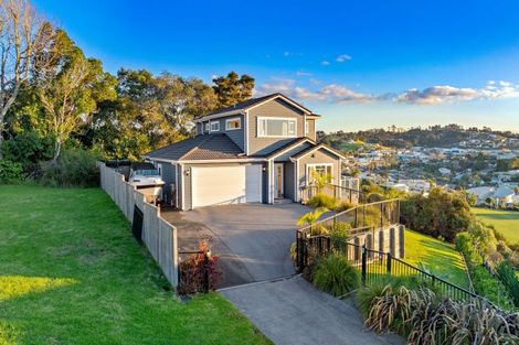 Photo of property in 8 Waititiro Rise, Stanmore Bay, Whangaparaoa, 0932