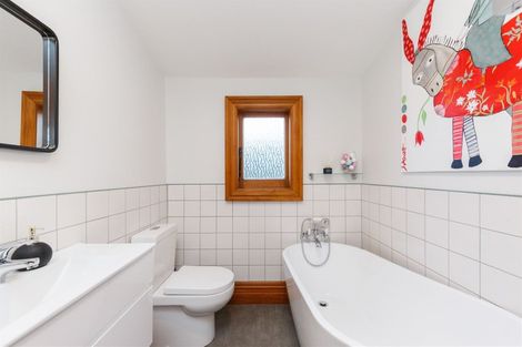 Photo of property in 73a Savage Crescent, West End, Palmerston North, 4412