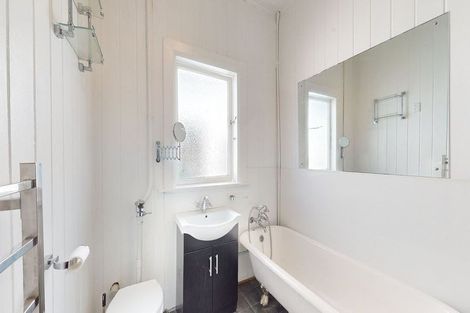 Photo of property in 2 Hataitai Road, Hataitai, Wellington, 6021