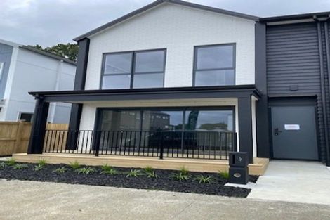 Photo of property in 9 Yellow Pear Lane, Karaka, 2578