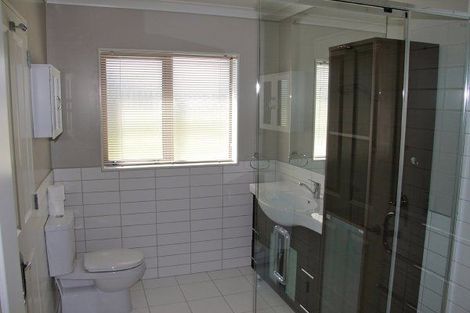 Photo of property in 1 Jade Lane, Paraparaumu, 5032