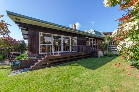 Photo of property in 10 Stormont Place, Avonhead, Christchurch, 8042
