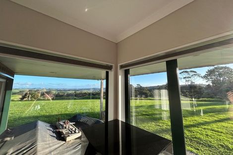 Photo of property in 136 Gatfield Road, Kaukapakapa, 0873
