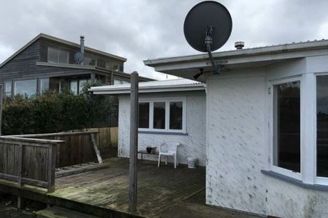 Photo of property in 12 Moana Road, Tinopai, Matakohe, 0593