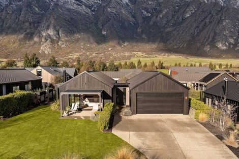 Photo of property in 27 Glenfiddich Road, Jacks Point, Queenstown, 9371