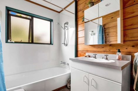 Photo of property in 487 Wilson Road, South Head, Helensville, 0874