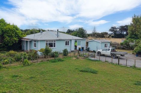Photo of property in 226 Rangiuru Road, Otaki, 5512