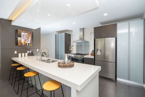 Photo of property in 171a Lake Crescent, Hamilton Lake, Hamilton, 3204