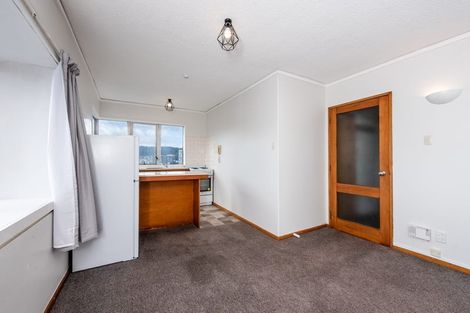 Photo of property in Iona Towers, 401/140 Abel Smith Street, Te Aro, Wellington, 6011