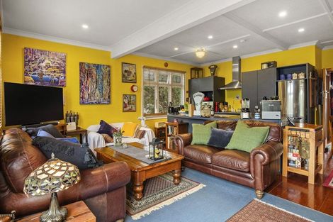 Photo of property in 92 Townsend Road, Miramar, Wellington, 6022