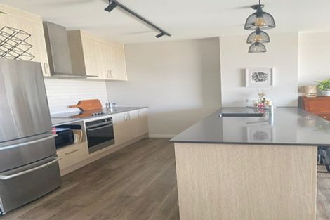 Photo of property in 11/4161 Great North Road, Glen Eden, Auckland, 0602