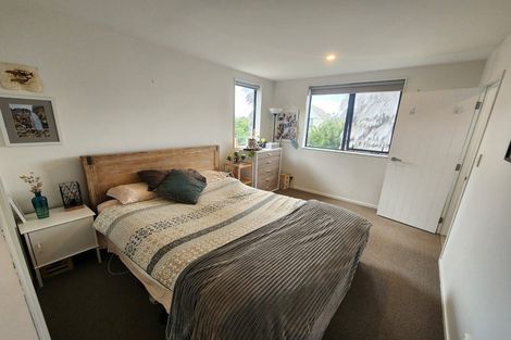 Photo of property in 2/3a Curzon Street, Onehunga, Auckland, 1061