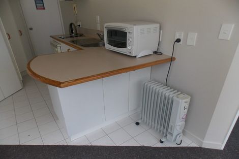 Photo of property in Regency Apartments, 5f/49 Manners Street, Te Aro, Wellington, 6011