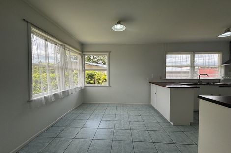 Photo of property in 33 Morris Road, Hillcrest, Hamilton, 3216