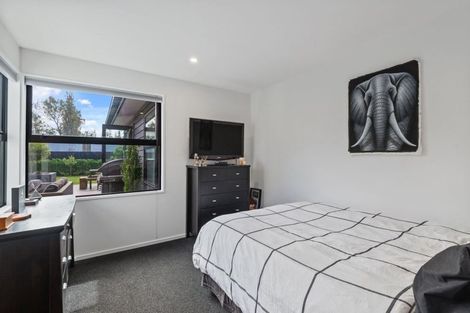 Photo of property in 5 Kohunga Crescent, Bottle Lake, Christchurch, 8083