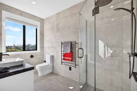 Photo of property in 1 Taku Close, Long Bay, Auckland, 0630