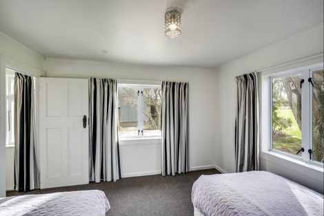 Photo of property in 43 Crosses Road, Havelock North, Hastings, 4172