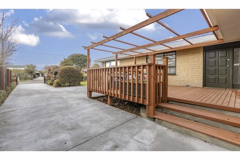 Photo of property in 25 Stackhouse Avenue, Bishopdale, Christchurch, 8053
