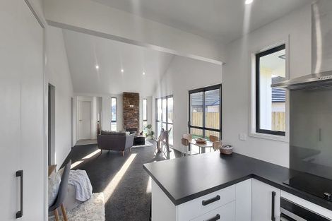 Photo of property in 30 Oldfield Lane, Marton, 4710