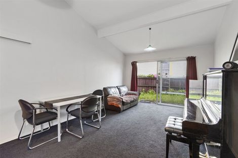 Photo of property in 2/422 Armagh Street, Linwood, Christchurch, 8011