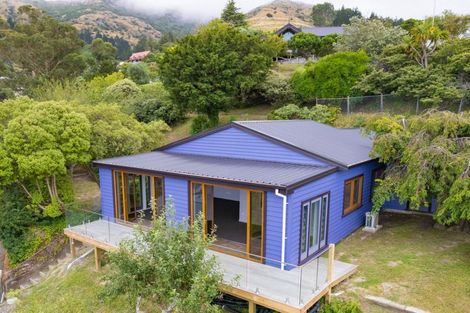 Photo of property in 14 Selwyn Road, Lyttelton, 8082