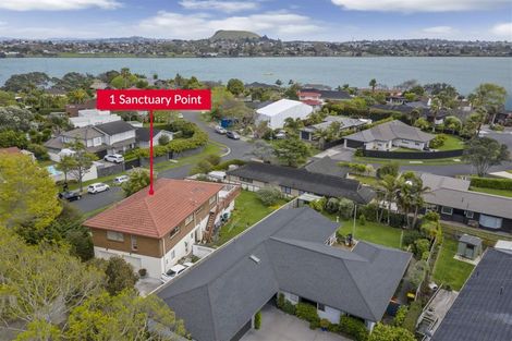 Photo of property in 1 Sanctuary Point, Sunnyhills, Auckland, 2010