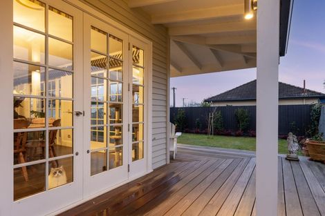 Photo of property in 129 Mays Road, St Albans, Christchurch, 8052