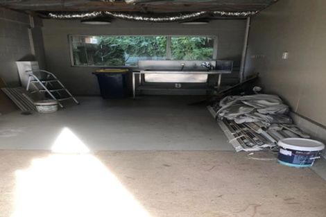 Photo of property in 2/7 Malters Place, Browns Bay, Auckland, 0630