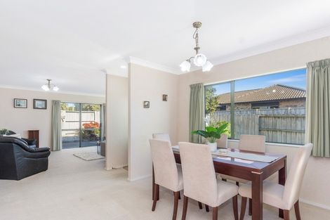 Photo of property in 121a Blake Boulevard, Papamoa Beach, Papamoa, 3118