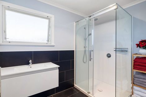 Photo of property in 30 Garden Heights Avenue, Glenview, Hamilton, 3206