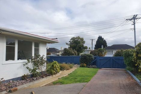 Photo of property in 14 Camellia Avenue, Aramoho, Whanganui, 4500