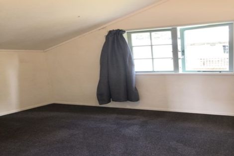 Photo of property in 1/8 Abbeygate Street, Birkdale, Auckland, 0626