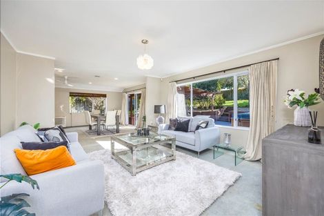Photo of property in 11 Picasso Drive, West Harbour, Auckland, 0618