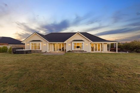 Photo of property in 28 Elizabeth Allen Drive, West Melton, 7618
