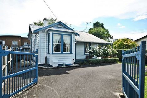 Photo of property in 933 Heaphy Terrace, Fairfield, Hamilton, 3214