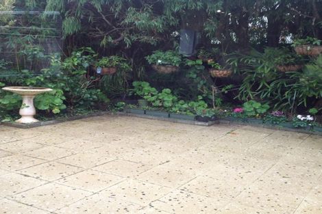 Photo of property in 2/37 Craig Road, Milford, Auckland, 0620