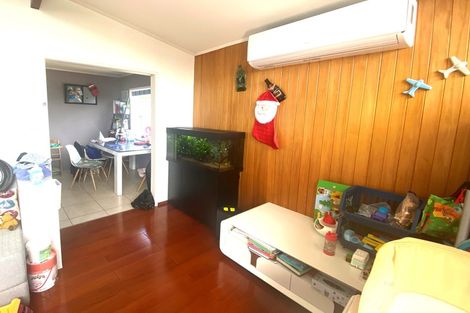 Photo of property in 2 Damson Place, Bucklands Beach, Auckland, 2012