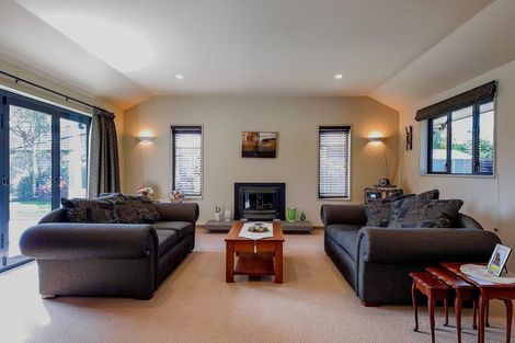 Photo of property in 8 Fuchsia Place, Springlands, Blenheim, 7201