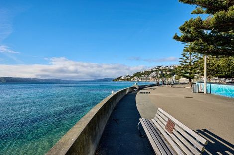 Photo of property in 6/166 Oriental Parade, Oriental Bay, Wellington, 6011