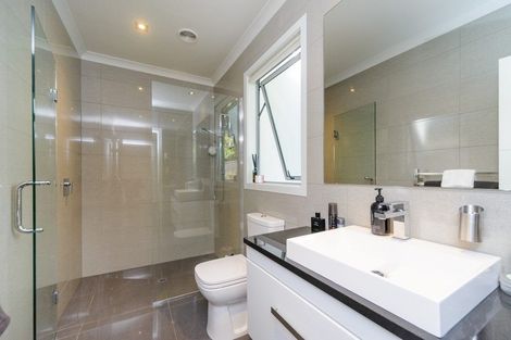 Photo of property in 16a Hardie Street, Hokowhitu, Palmerston North, 4410