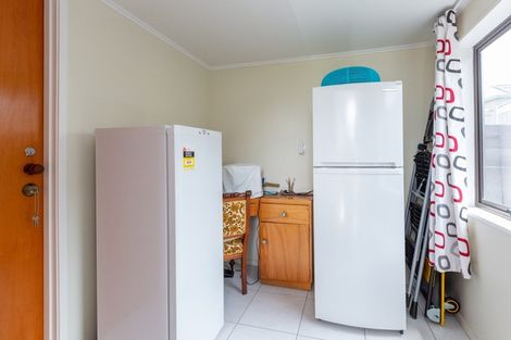 Photo of property in 17 Puketapu Road, Taradale, Napier, 4112